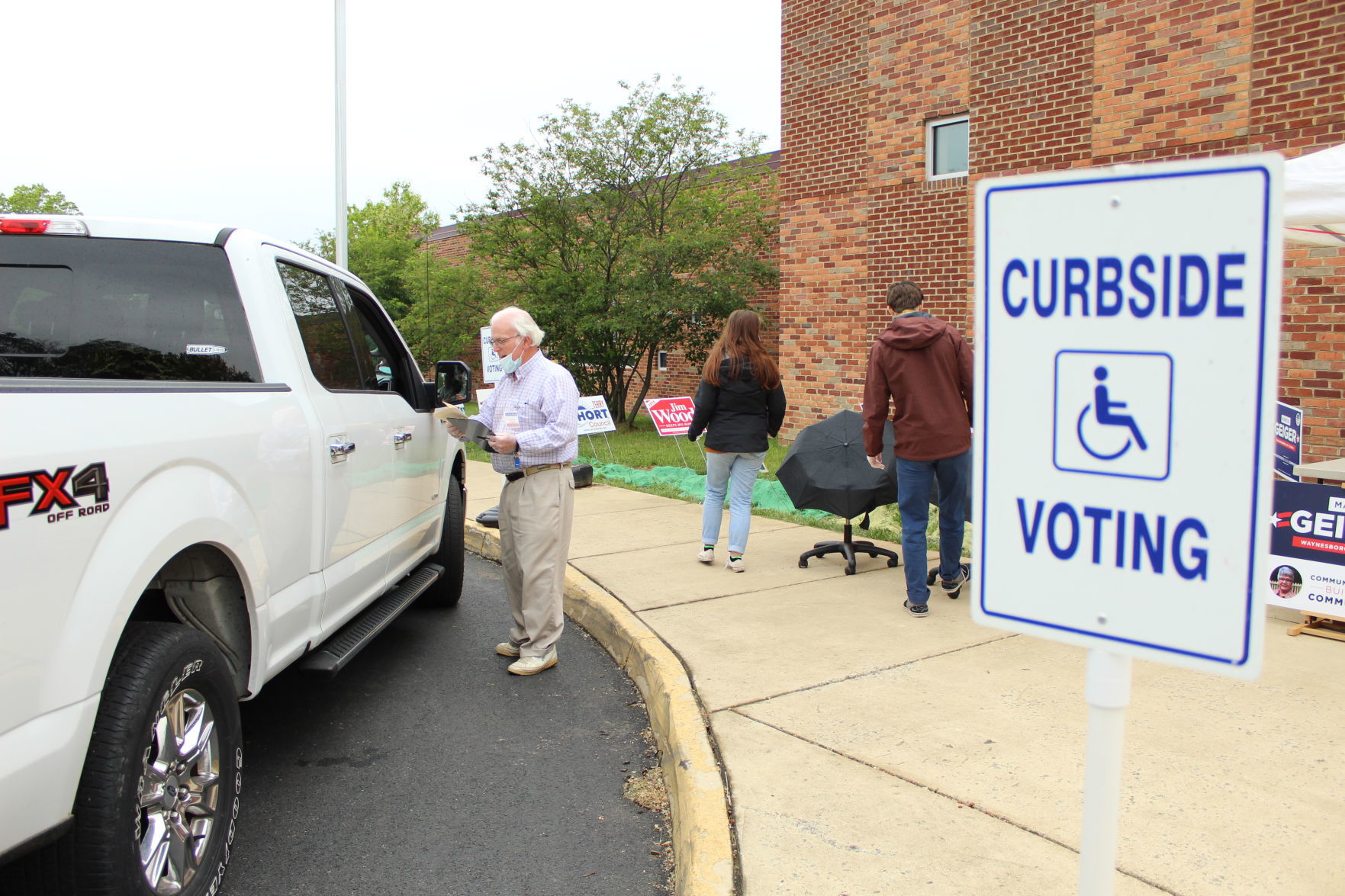 Waynesboro May 2020 election - curbside voting